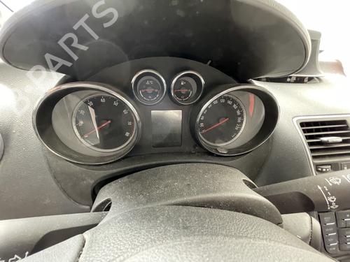 Used Instrument cluster OPEL MERIVA B MPV (S10) 1.4 (75) (120 hp) 29040328