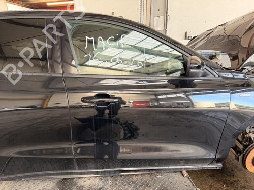 right-front-door-ford-focus-iv-hn-2018-38733505 main image