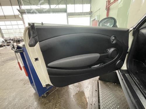 Venstre frontpanel MINI MINI (R56) Cooper (120 hp) 22073991