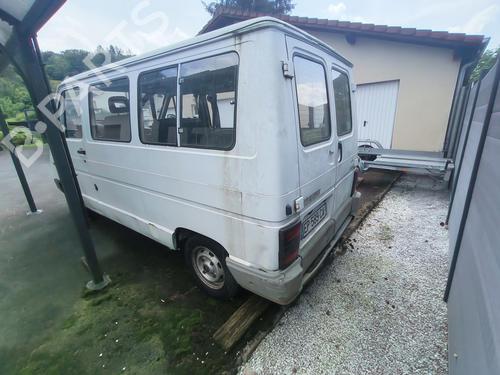 Brugte RENAULT TRAFIC Bus (T_, P_, V_) 1.9 D 3589105