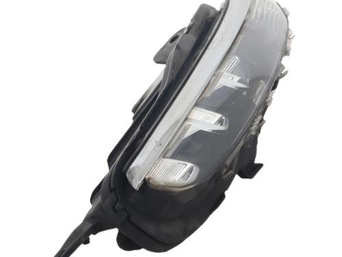 Used Right daytime light Right daytime light 39396800 39396800