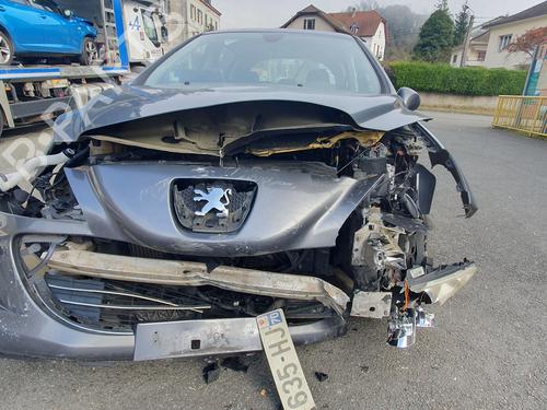 Right front fenders PEUGEOT 308 I (4A_, 4C_) 1.6 HDi | BP27359913C42 