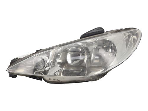 Used Left headlight Left headlight PEUGEOT 206 CC (2D) 1.6 16V (2DNFUF, 2DNFUR) (109 hp) 33017475 33017475