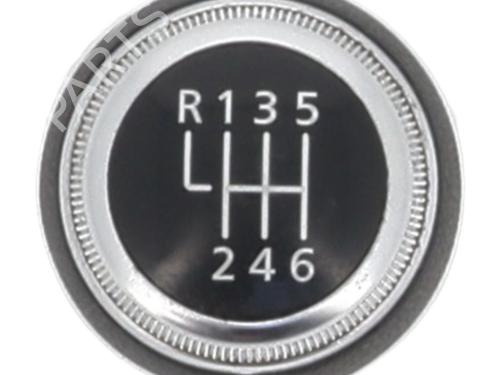 Used Shift knob RENAULT CLIO V (B7_) 1.5 Blue dCi 100 (B7AD) (101 hp) 31025627