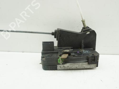 Front right lock OPEL ZAFIRA A MPV (T98) 1.6 16V (F75) | BP18191122C97