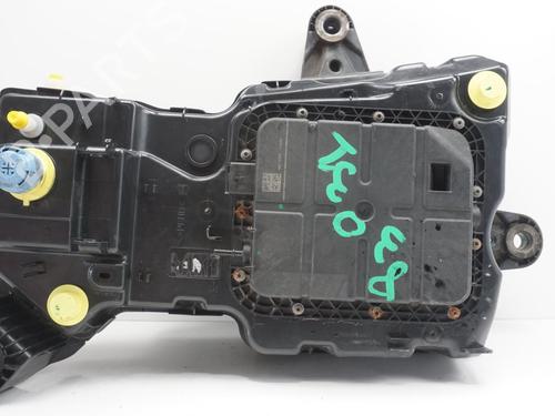 Used AdBlue tank PEUGEOT PARTNER Box Body/MPV 1.6 BlueHDi 100 (100 hp) 20340904