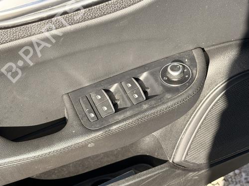 Used Left front window switch Left front window switch 39469918 39469918