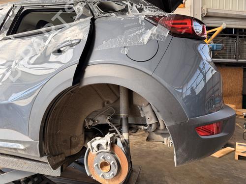 Used Rear left wheel arch trim Rear left wheel arch trim 38937397 38937397