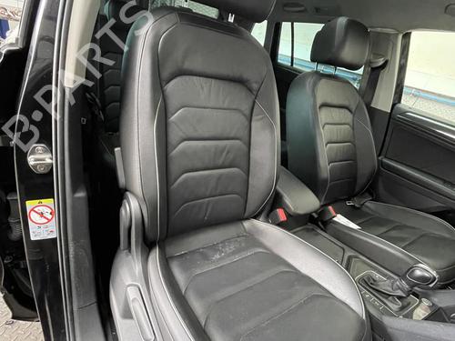 Used Right front seat VW TIGUAN (AD1, AX1) 2.0 TDI (150 hp) 21077654