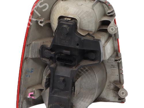 Right taillight VW TOURAN (1T1, 1T2) 1.9 TDI | BP22700506C35