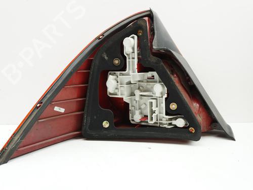 Right taillight FORD MONDEO III (B5Y) 2.0 16V TDDi / TDCi | BP18173248C35