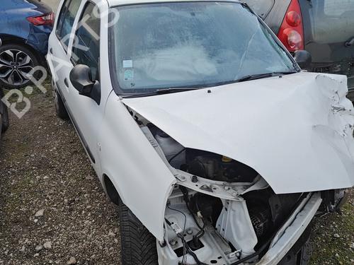 Bilradio RENAULT CLIO II (BB_, CB_) 1.2 16V (BB05, BB0W, BB11, BB27, BB2T, BB2U, BB2V, CB05,... | BP25715727E6 