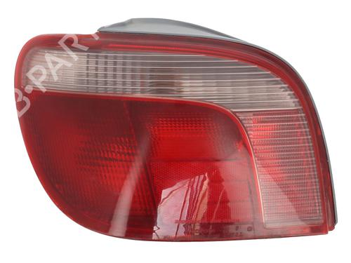 Feu arrière gauche TOYOTA YARIS (_P1_) 1.0 (SCP10_, SCP10R) (68 hp) 27545053