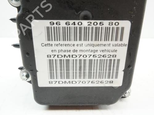 ABS Bremseaggregat PEUGEOT 308 I (4A_, 4C_) 1.6 HDi (109 hp) 18179310