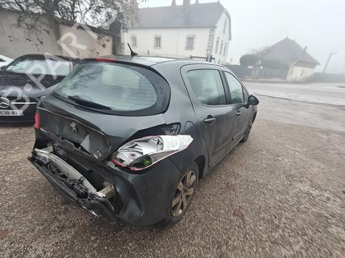 Używane części PEUGEOT 308 I (4A_, 4C_) 1.6 HDi (112 hp) 4380316