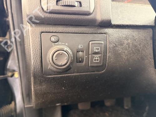 Used Headlight switch Headlight switch 38547310 38547310