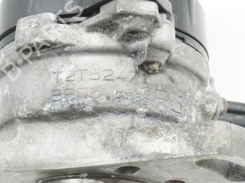 Used Ignition distributor Ignition distributor MAZDA 323 F IV (BG) 1.8 16V (BG8S, BG8P) (140 hp) 22072247 22072247
