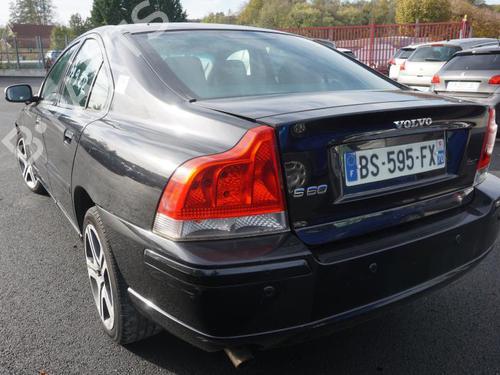 Used Parts VOLVO S60 I (384)  2.4 D  1699554