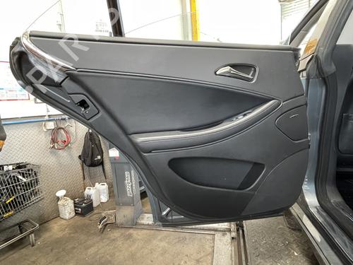 Used Rear left panel MERCEDES-BENZ CLS (C219) CLS 320 CDI (219.322) (224 hp) 26239601