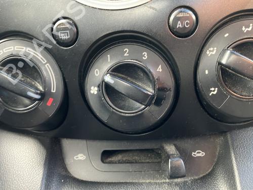 Climate control MAZDA 2 (DE_, DH_) 1.4 MZR-CD | BP31290646I5  - Image 13