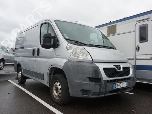 Left front steering knuckle PEUGEOT BOXER Van 2.2 HDi 100 | BP18178320M25 