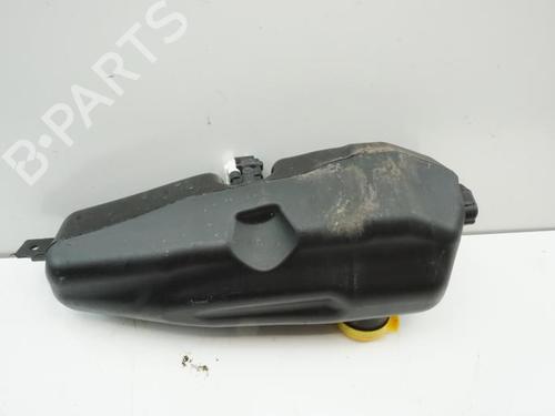 Used Windscreen washer tank Windscreen washer tank DACIA SANDERO II 1.5 Blue dCi 95 (B8JL) (95 hp) 18179069 18179069