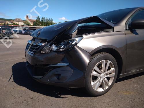 Right taillight PEUGEOT 308 SW II (LC_, LJ_, LR_, LX_, L4_) 1.6 BlueHDi 120 | BP28806323C35 