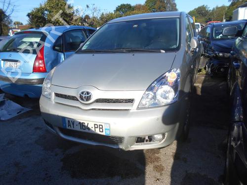 Left headlight TOYOTA COROLLA Verso (ZER_, ZZE12_, R1_) 2.2 D-4D (AUR10_, AUR10R) | BP18174537C28 