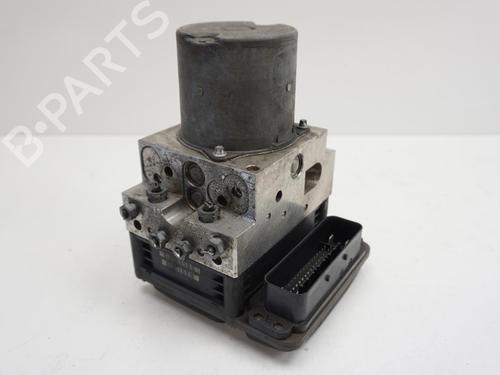 Used ABS pump MERCEDES-BENZ CLS (C219) CLS 350 (219.356) (272 hp) 18244770