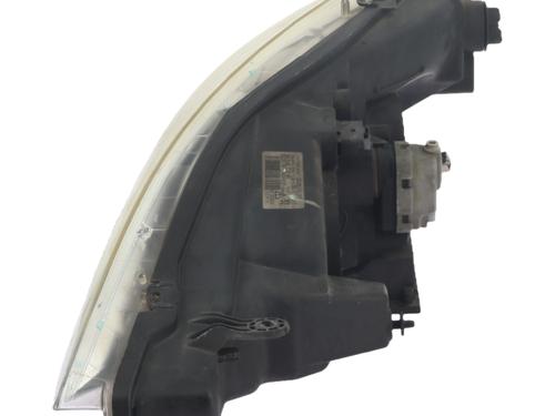 Used Right headlight Right headlight PEUGEOT 607 (9D, 9U) 2.7 HDi 24V (204 hp) 40602568 40602568