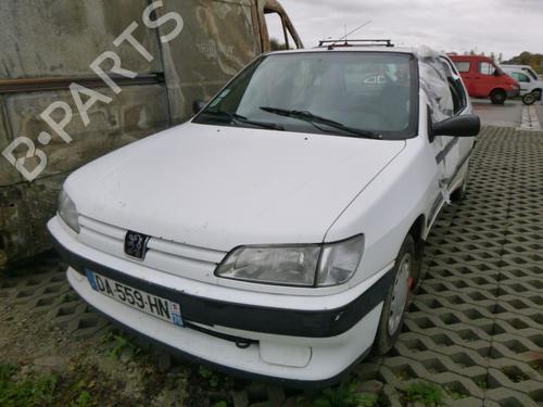 Zderzak przedni PEUGEOT 306 Hatchback (7A, 7C, N3, N5) 1.9 D | BP30704994C7