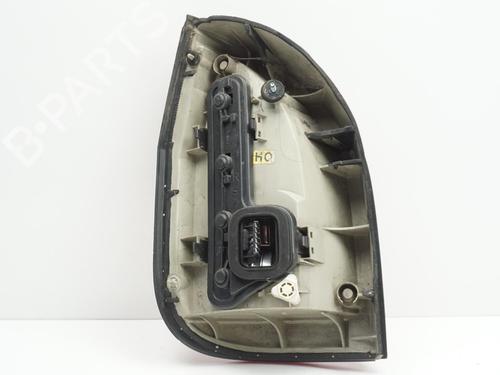 Right taillight OPEL ZAFIRA A MPV (T98) 2.0 DTI 16V (F75) | BP18183183C35