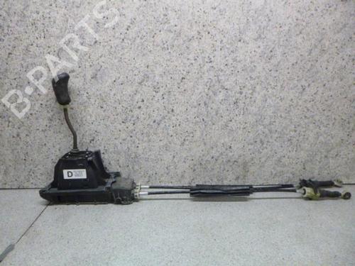 Used Gear lever RENAULT TWINGO II (CN0_) 1.5 dCi 75 (75 hp) 22071407