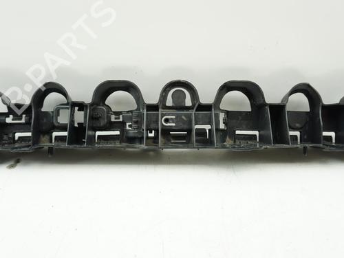 Used Rear bumper bracket RENAULT CLIO IV (BH_) 0.9 TCe 90 (BHNF, BHMA, BHMH, BHJK, BHJR) (90 hp) 18180633
