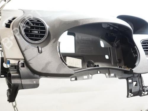 Used Dashboard RENAULT KANGOO / GRAND KANGOO II (KW0/1_) 1.5 dCi (KW0C, KW2C, KW4C) (106 hp) 18182172