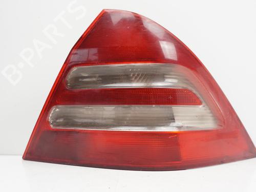 Used Right taillight MERCEDES-BENZ C-CLASS (W203) C 270 CDI (203.016) (170 hp) 18195035