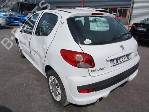 Gearbox PEUGEOT 206+ (2L_, 2M_) 1.4 i | BP18181591M3 