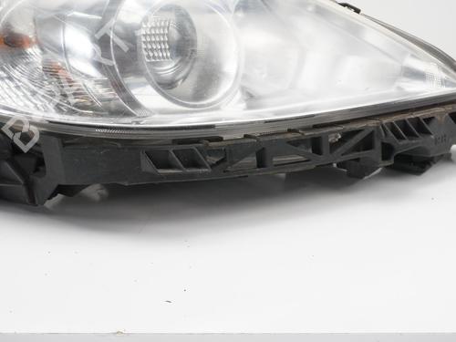 Used Right headlight MAZDA 5 (CR) 2.0 CD (CR19) (143 hp) 18188485