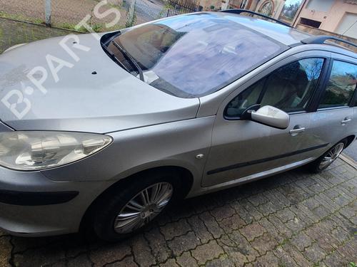 Right headlight PEUGEOT 307 SW (3H) 1.6 HDI 110 | BP27270700C29 
