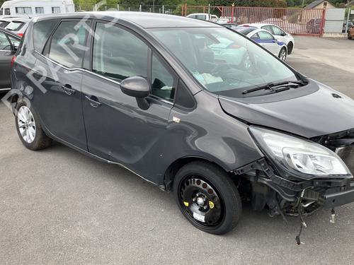 Left tailgate light OPEL MERIVA B MPV (S10) 1.6 CDTI (75) | BP28212647C79 