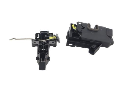 front-left-lock-dacia-sandero-iii-2021-36440689 main image