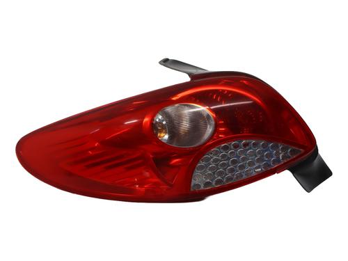 left-taillight-peugeot-206-2l_-2m_-2009-2010-2011-2012-2013-25743275 main image