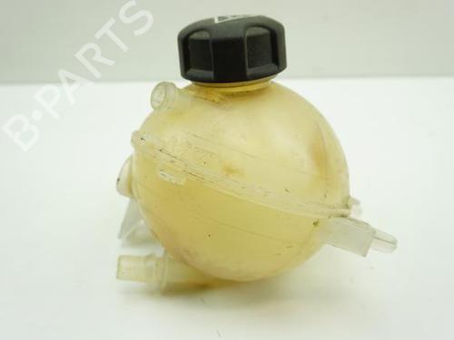 Used Expansion tank PEUGEOT 5008 (0U_, 0E_) 1.6 HDi (114 hp) 18189240