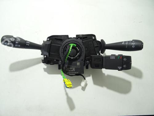 Used Steering column stalk DACIA SANDERO II TCe 90 (B8M1, B8MA, B8AC) (90 hp) 22071709