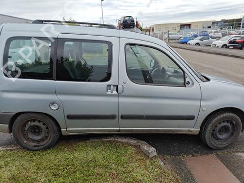 Left headlight CITROËN BERLINGO / BERLINGO FIRST MPV (MF_, GJK_, GFK_) 2.0 HDI 90 (MFRHY) | BP23763975C28