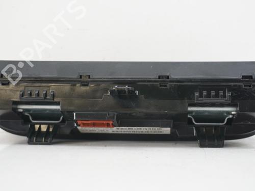 Instrument cluster CITROËN C4 CACTUS 1.2 THP 110 | BP18195071C47
