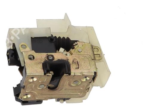 Serrure avant droite RENAULT MEGANE Scenic (JA0/1_) [1996-2001]  19729745