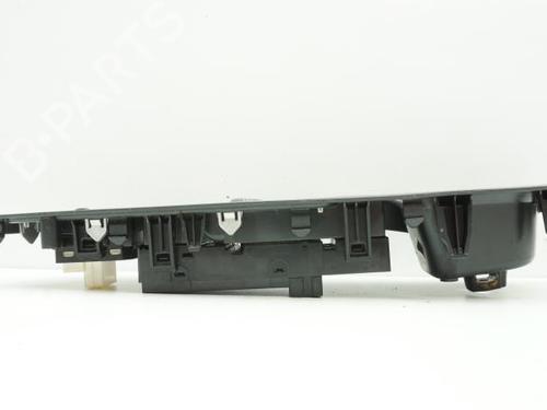 Used Left front window switch NISSAN MICRA V (K14) 1.5 DCI (90 hp) 18196835