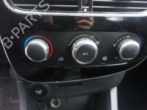 Lamp holder RENAULT CLIO IV (BH_) 0.9 TCe 75 (BHNP) | BP22073935L10 
