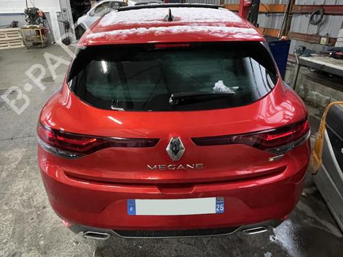 Bakluke CC/Kombi-Kupé RENAULT MEGANE IV Hatchback (B9A/M/N_) 1.3 TCe 140 (B9NB) (140 hp) 22517906